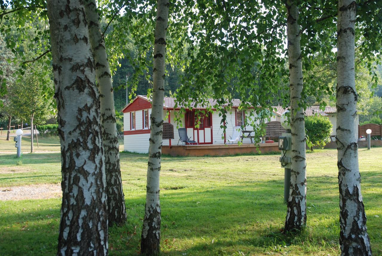 Hotel Domaine Du Grand Chene Fréjairolles Exterior foto